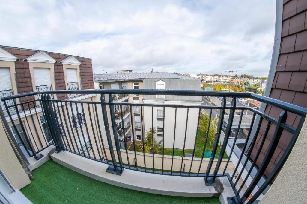 Paris & Disneyland - 2Min From Train Station - Free Private Parking วิลลิเยร์-ซูร์-มาร์น ภายนอก รูปภาพ